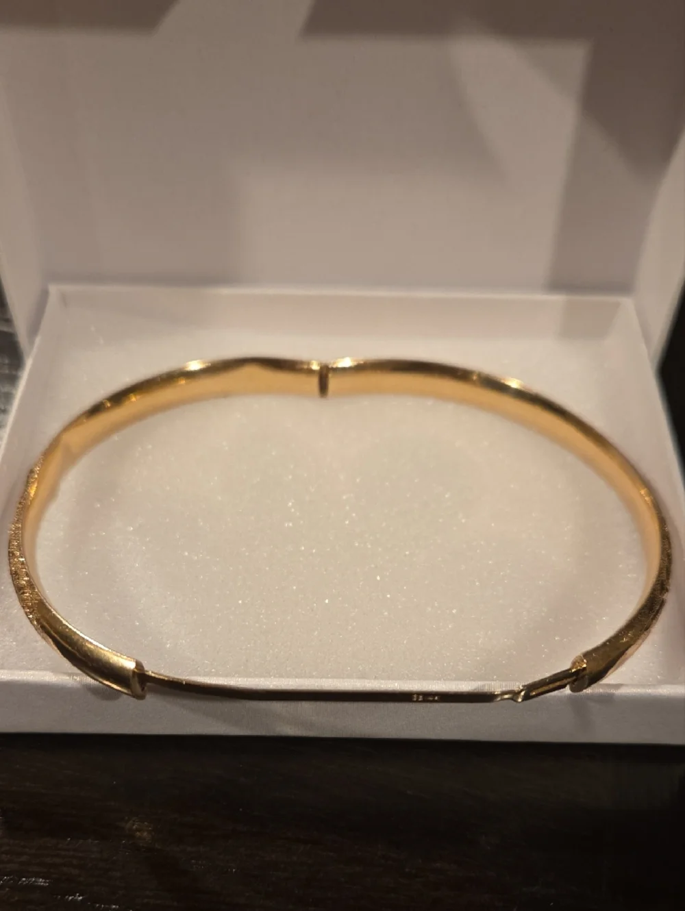14K Gold Floral Bangle Bracelet: Stackable Real Gold Bangle - Picture 3 of 7